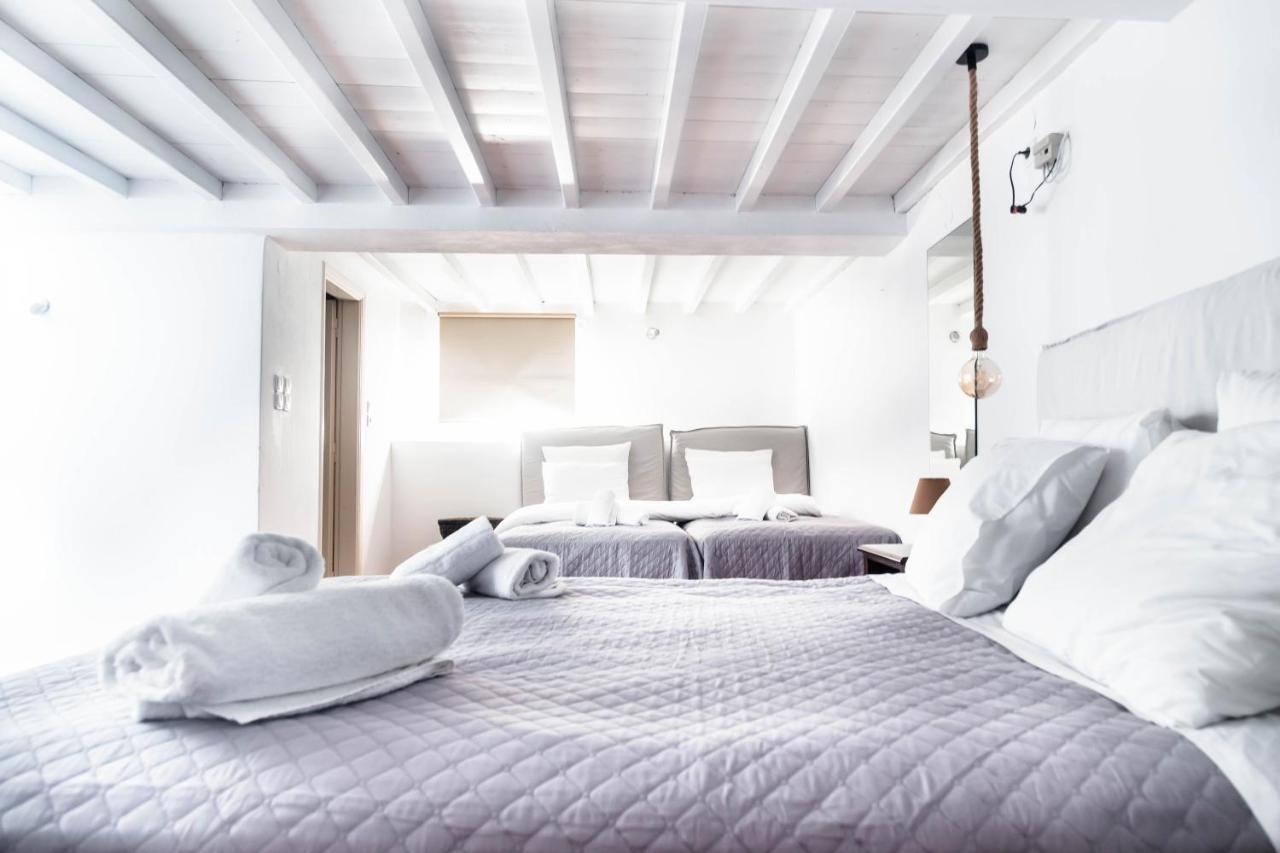 Mykonos Vibes Downtown Townhouse Apartment